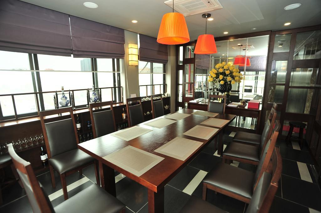 Sinh Plaza Hotell Hanoi Rum bild