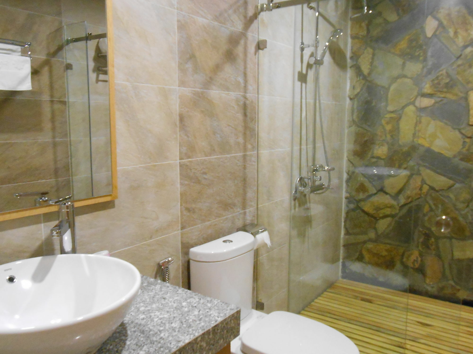 Sinh Plaza Hotell Hanoi Exteriör bild